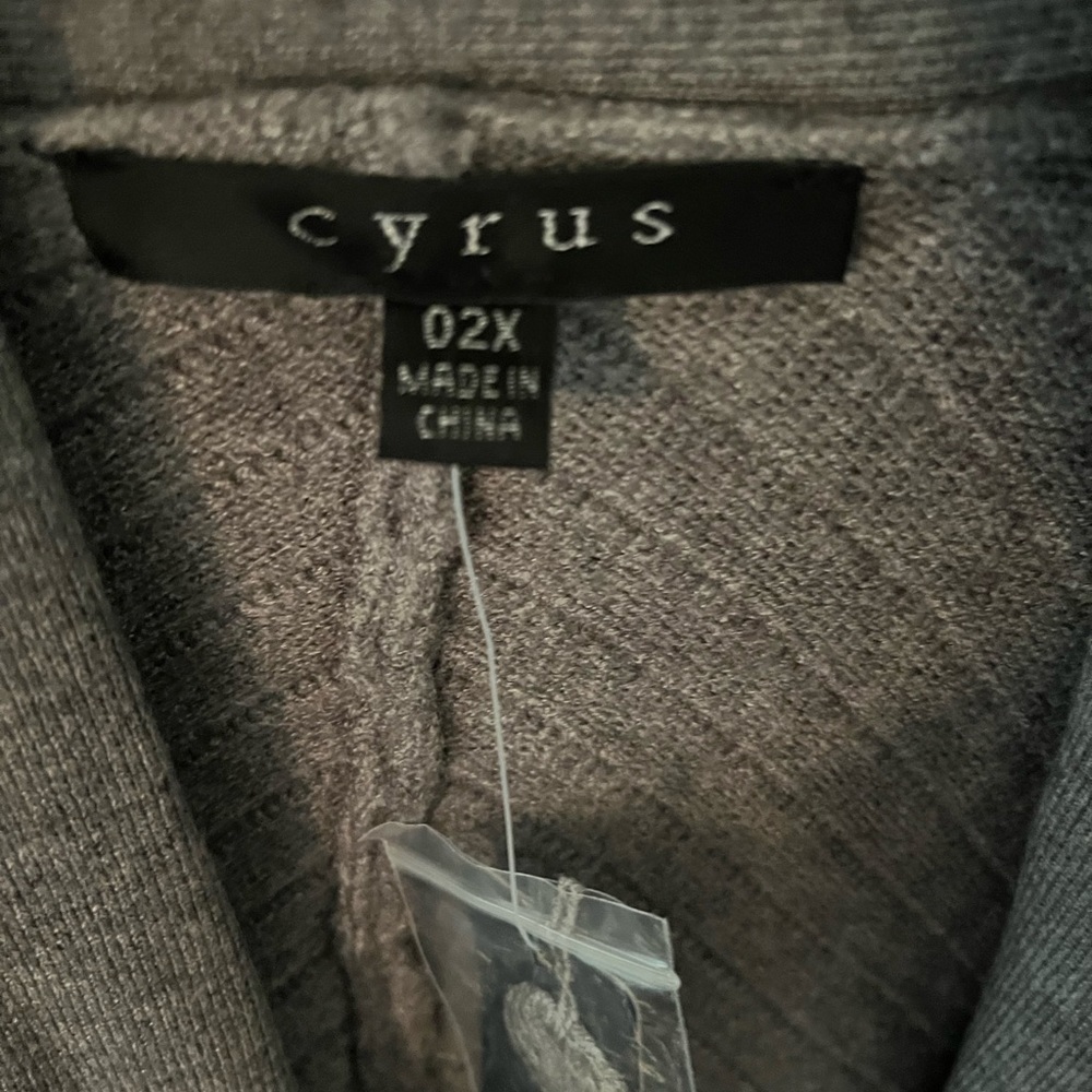 Cyrus Sweater - Picture 4 of 6